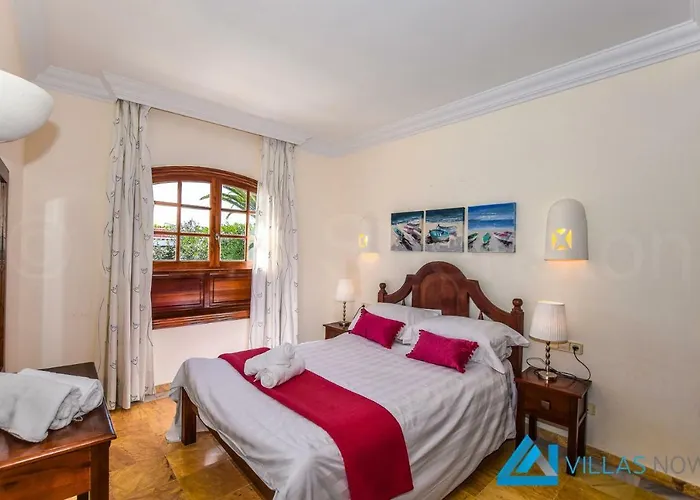 Valentina - Lh156 By Now Ltd * Playa Blanca (Lanzarote)