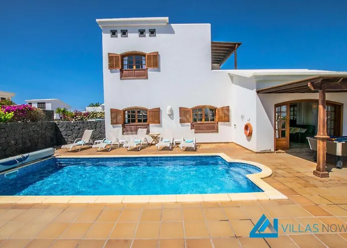 Valentina - Lh156 By Now Ltd * Playa Blanca (Lanzarote)